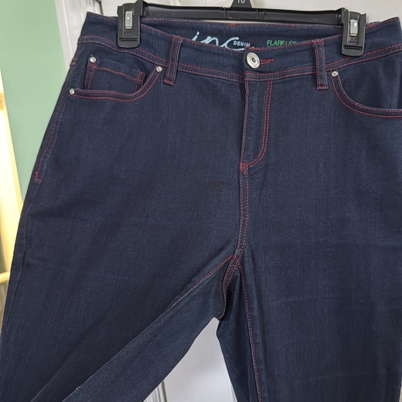 Inc Denim Dark Blue Flare Leg Curvy Fit Jeans Everyday Casual Lightweight Size 8 - Picture 4 of 13